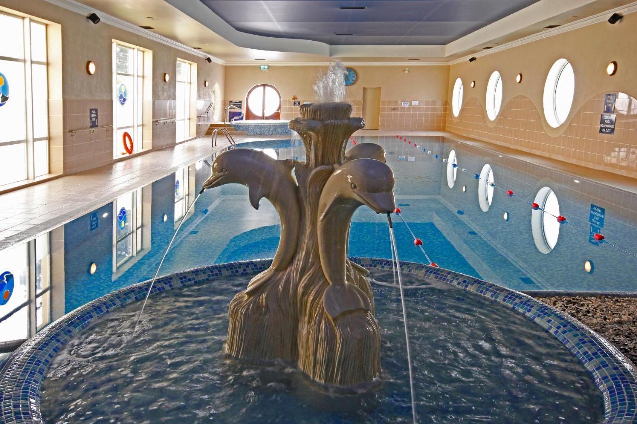 Seven Oaks Hotel Карлоу Екстер'єр фото