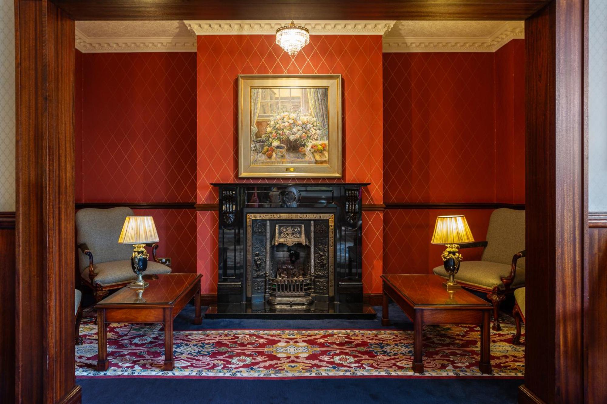 Seven Oaks Hotel Карлоу Екстер'єр фото